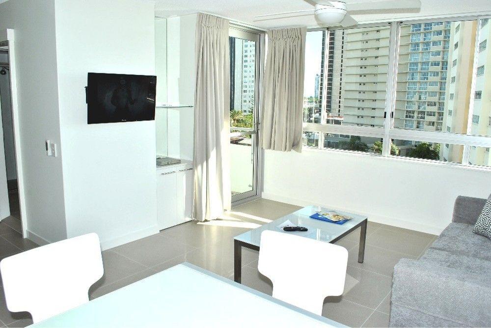 The Shore Apartments - Beachfront Χρυσή Ακτή Εξωτερικό φωτογραφία