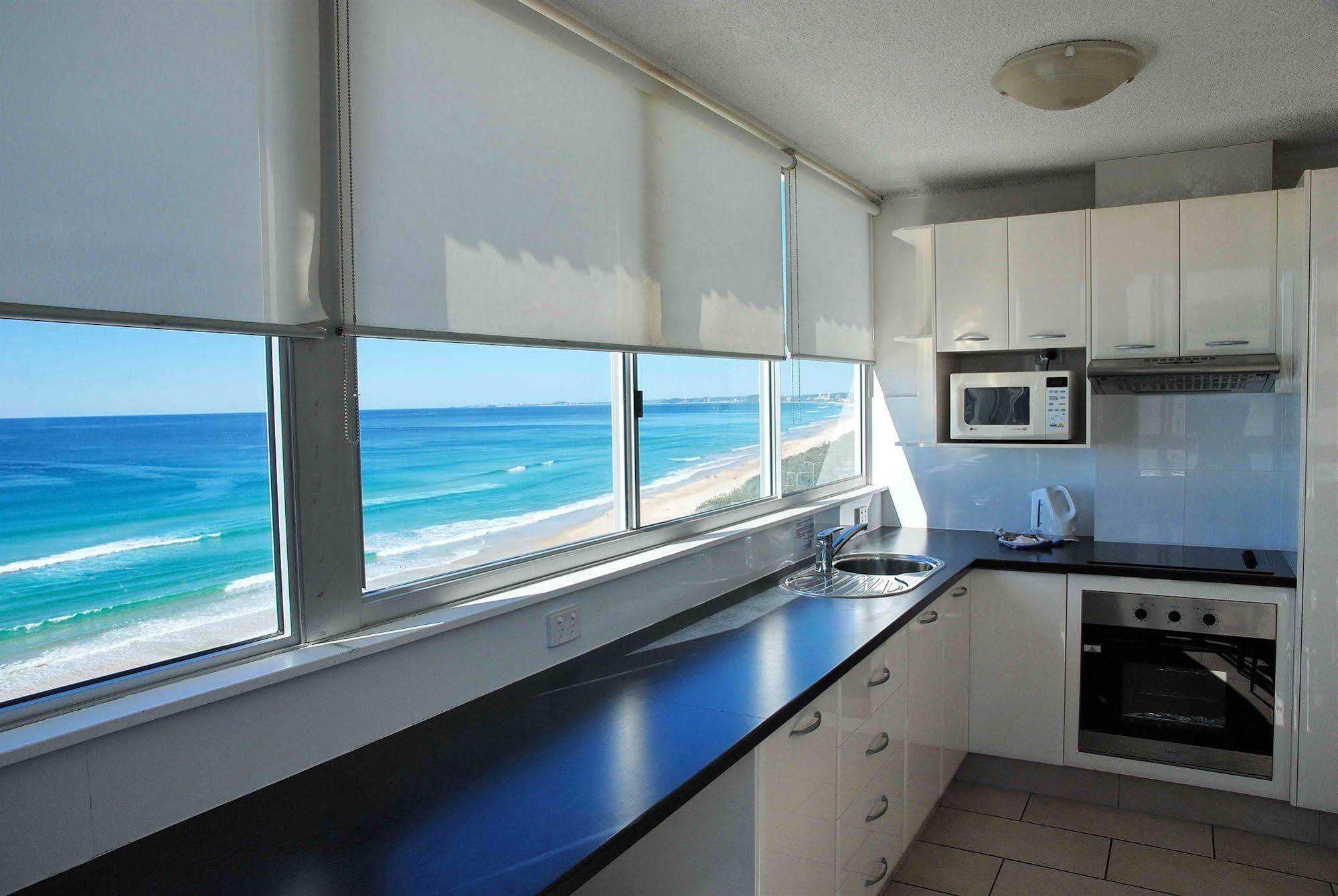 The Shore Apartments - Beachfront Χρυσή Ακτή Εξωτερικό φωτογραφία