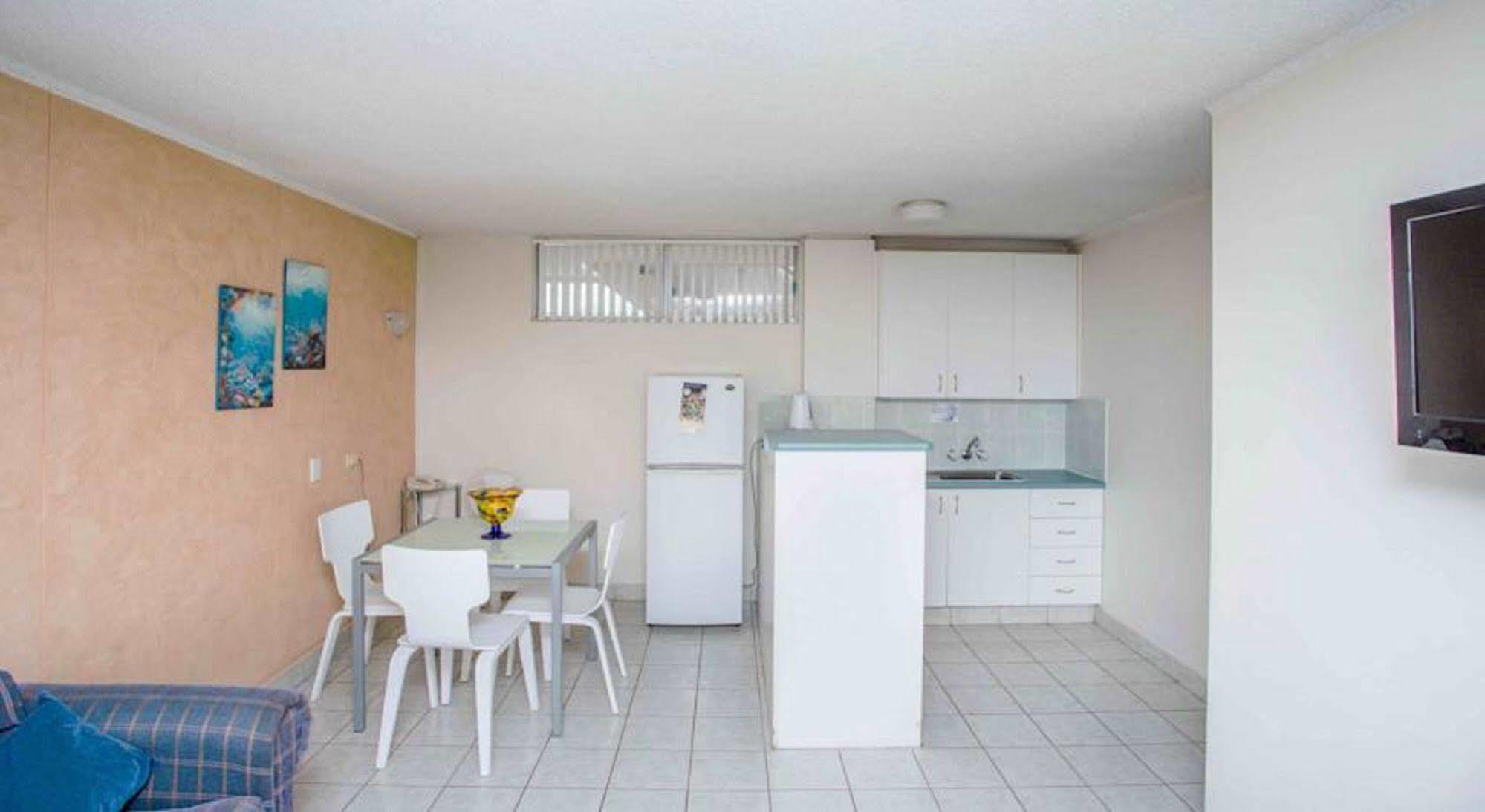 The Shore Apartments - Beachfront Χρυσή Ακτή Εξωτερικό φωτογραφία